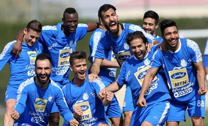 استقلالی&zwnj;ها شارژ مالی شدند