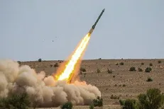 امارات حمله موشکی ارتش یمن علیه مواضع خود را تأیید کرد