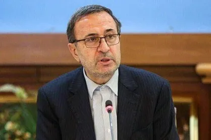 بازبینی شبکه انبوه حمل ونقل همگانی با توسعه خطوط مترو در شهر تهران