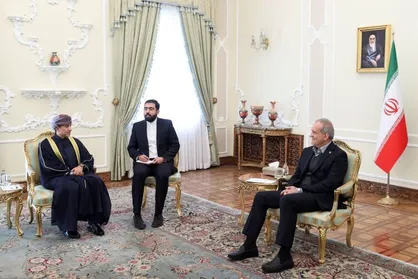 پزشکیان: روابط ایران و عمان با قدرت، استحکام و آینده&zwnj;نگری تداوم خواهد یافت