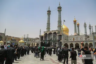 عزاداری و عرض تسلیت عاشقان امام باقر علیه السلام در حرم بانوی کرامت