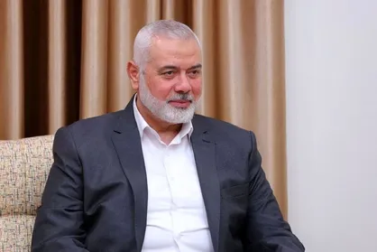 پیام عروس شهید اسماعیل هنیه/ چشم&zwnj;ها اشک می&zwnj;ریزند و دل&zwnj;ها غمگین می&zwnj;شوند+فیلم
