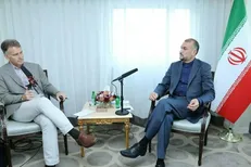 ایران جایی نیست که کسی بتواند کودتا یا انقلاب رنگین کند