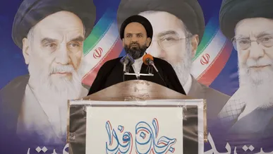 تیم مذاکره‌کننده زیر بار «مذاکره به هر قیمتی» نرفت / هشدار درباره جنگ رسانه‌ای و لزوم حفظ وحدت