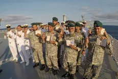 با حضور پرشور در انتخابات از سربازان خود در آب‌های دوردست پشتیبانی کنید