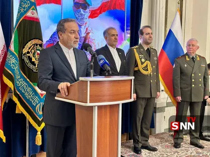 حضور وزیر امور خارجه در مراسم گرامیداشت روز ارتش ایران در مسکو