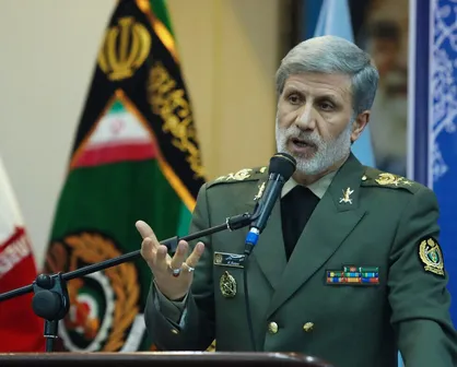 وزیر دفاع: به استقلال کامل دفاعی رسیده&zwnj;ایم/افزایش قدرت دفاعی و موشکی ایران را با تمام توان دنبال خواهیم کرد