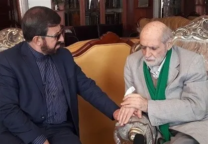 مداحی که هیچوقت کاغذ در دست نگرفت