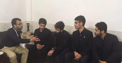 عیادت دانشجویان بسیجی دانشگاه آزاد اراک از کارگران مضروب آذرآب
