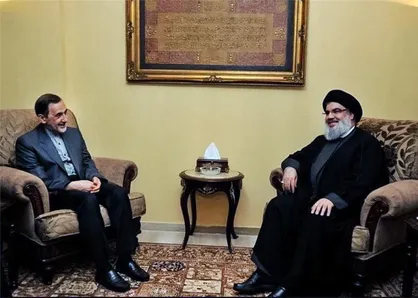 مشاور بین الملل رهبر معظم انقلاب با سید حسن نصرالله دیدار کرد