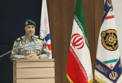 فرمانده پایگاه دریایی بوشهر:نیروی دریایی ارتش مدافع مرز&zwnj;های آبی و منافع ملی است