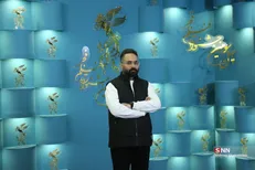 کارگردان فیلم «تاکسیدرمی»: مواجهه ما در فیلم، تاریخی بود/ مسئله ما این بود که چطور می شود به یک موضوع تاریخی، فانتزی نگاه کرد+فیلم