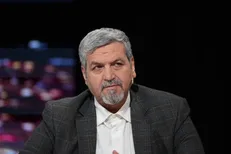 کواکبیان: پوتین برای خیلی از مجلسی‌ها قداست پیدا کرده است / حزب توده هم اینگونه از شوروی حمایت نمی‌کرد! +فیلم
