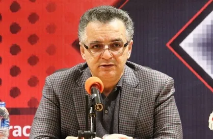 زنوزی:آقایان به یک فرزند خود می&zwnj;رسند به فرزند دیگر نه!