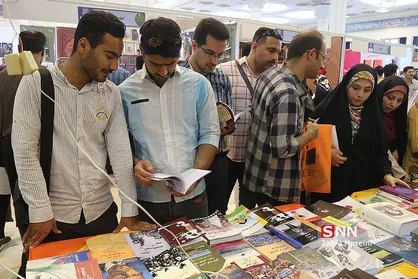 فیلم/ حال و هوای ناشران دانشگاهی در نمایشگاه کتاب تهران