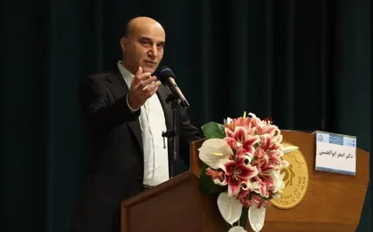 آثار عدم استقراض از بانک مرکزی در آمار نقدینگی فروردین ماه پدیدار شد