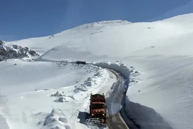 بازگشایی تمامی راه‌های روستایی الیگودرز
