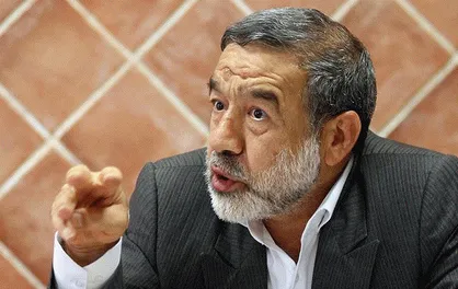 غضنفری: ۵۶ مورد از بخش&zwnj;های برجام با قانون اساسی همخوانی ندارد / دستاورد برجام افزایش قیمت سکه، خودرو و مسکن بود