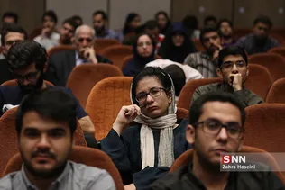 نشست نقد عملکرد دولت دوازدهم در دانشگاه شریف