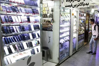 فیلم/ وعده وزیر ارتباطات درخصوص متعادل شدن قیمت گوشی&zwnj;ها تا ده روز آینده