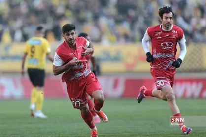 دیدار تیم&zwnj;های فوتبال پرسپولیس تهران و سپاهان اصفهان