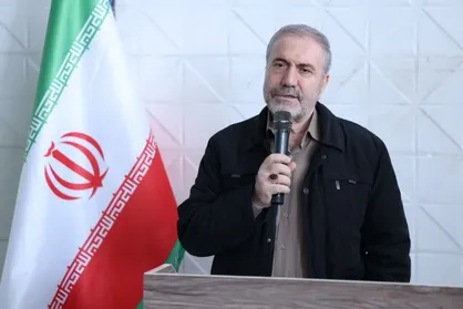 چراغ دهکده &laquo;امید و زندگی&raquo; در کرمان روشن شد / تعهد استاندار کرمان در خصوص نبودن معتادان از نوروز ۱۴۰۵ در معابر شهر