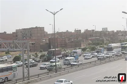برخورد مرگبار موتور سیکلت با خاور در بزرگراه آزادگان +عکس
