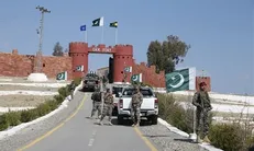 کشته شدن ۶ نظامی پاکستان در درگیری با تروریست‌ها در مرز با افغانستان