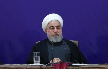 روحانی: نباید هیچ چیزی از مردم مخفی بماند / دروغ نگوییم که همه چیز گل و بلبل است/ تاتحریم&zwnj;ها هست مشکلات هم هست