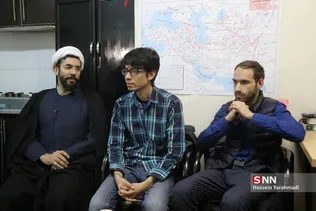 دیدار حجت‌الاسلام رستمی با دانشجویان مسیحی کوی دانشگاه تهران