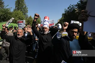 نماز جمعه و راهپیمایی در محکومیت حادثه تروریستی اهواز