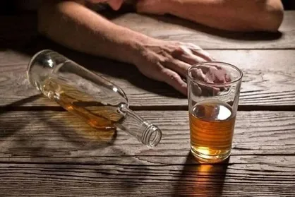 افزایش شمار جان&zwnj;باختگان مسمومیت الکلی در مازندران به ۱۳ نفر