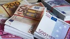 اطلاعیه جدید بانک مرکزی درباره ارز زائران اربعین / هر زائر ۱۰۰ یورو می‌گیرد