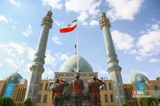 صبحگاه مشترک نیرو‌های مسلح در مسجد جمکران