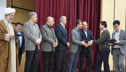 مراسم گرامیداشت هفته پژوهش در دانشگاه سمنان برگزار شد/ قدردانی از یک شرکت تولیدی برای جذب حداکثری فارغ&zwnj;التحصیلان