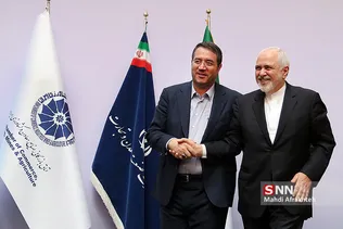  دکتر ظریف وزیر امور خارجه و رضا رحمانی وزیر صمت