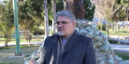 سعادت: کاهش نرخ ارز در اقتصاد تورمی ایران فقط سرعت&zwnj;گیر است/ تولیدکنندگان در مقابل کاهش قیمت کالا&zwnj;ها مقاومت می&zwnj;کنند