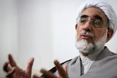 منتجب‌نیا: مردم از روحانی ناراضی‌اند به جهانگیری و لاریجانی رأی نمی‌دهند