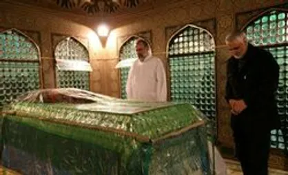 آخرین حضور شهیدحاج قاسم سلیمانی و مرحوم دعایی در مراسم سالگرد رحلت امام خمینی