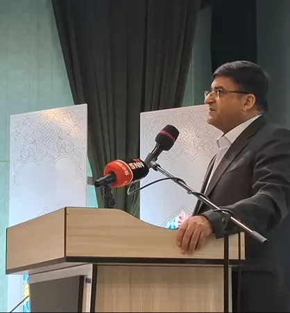 استاندار چهارمحال و بختیاری در روز دانشجو: نقد سازنده بله تخریب نه / همه مطالبات دانشجویان را یادداشت کردم + فیلم