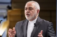 ظریف: کسانی که ۴ سال در مقابل زورگویی ترامپ سر فرود آوردند حالا حمله وی به قانون را محکوم می‌کنند / به خاطر خودتان هم شده دوراندیش باشید