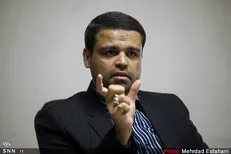 آشفتگی بازار ارز و طلا جنگ نامبارک معاندان است/ شبکه‌ای با ۴۶۰۰۰ دلار تقلبی شناسایی شد/ کشف ۲۰۰ شمش
