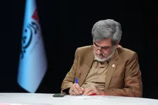 تیتر: ماجرای نطق جنجالی کوچک زاده در مجلس + فیلم