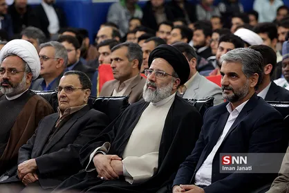 اقدامات انقلابی آستان قدس در راستای حذف سکولاریسم است/ تقاضای تداوم این برنامه&zwnj;ها را داریم