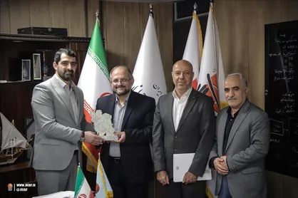 امضای تفاهم&zwnj;نامه همکاری مشترک فدراسیون بسکتبال و دانشگاه آزاد اسلامی