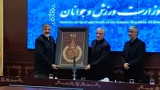 سجادی: برای کیومرث هاشمی برادر عزیزم آرزوی موفقیت می‌کنم