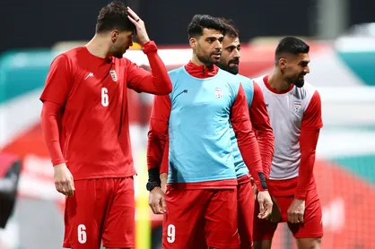 گزارش تمرین تیم ملی / جلسه قلعه نویی در زمان حلقه بازیکنان