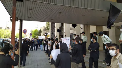 مجلس سریع&zwnj;تر قوانین فسادزای خصوصی&zwnj;سازی رانتی را اصلاح کند / سازمان خصوصی&zwnj;سازی جاده صاف&zwnj;کن زالوصفتان برای مکیدن خون مستضعفان