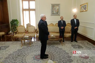 محمدجواد ظریف وزیر امور خارجه جمهوری اسلامی ایران 