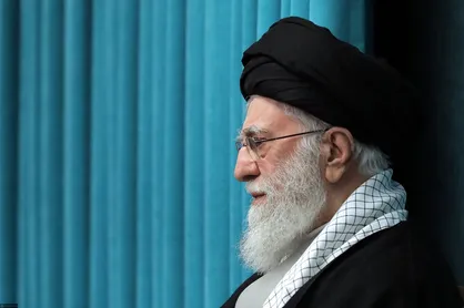 رهبر شهید انقلاب: روی خون کودکانمان حساسیت بیشتری داریم + عکس